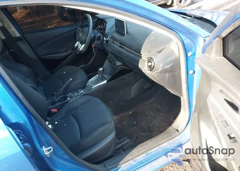 2016 Scion Ia z USA, uszkodzony, nr VIN 3MYDLBZV4GY127032